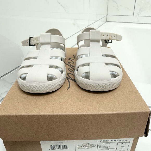 Pehr Stone Colored Sandals (Size 7) - Picture 2 of 2